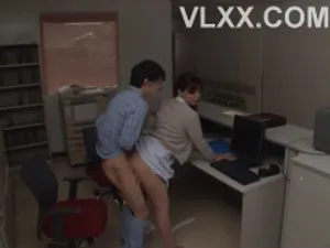 búp măng non vào đời sớm