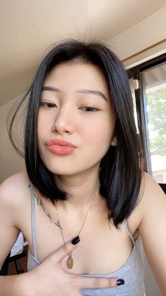 Cô gia sư vú ngon của tôi